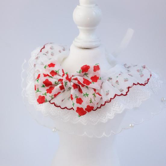 Нагрудник для домашних животных, кружевная отделка, приятна для кожи, тонкая текстура, износостойкая, не вызывает раздражения, легко носить.