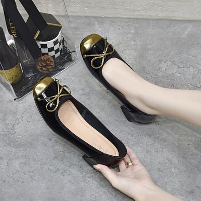 Балетки на высоком каблуке одинарные туфли