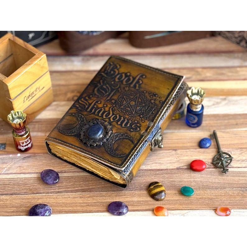 Handmade leather journal book of shadows with loc handmade pepar Antique book of spell the Magik circle of life For Traveling Sketchbook