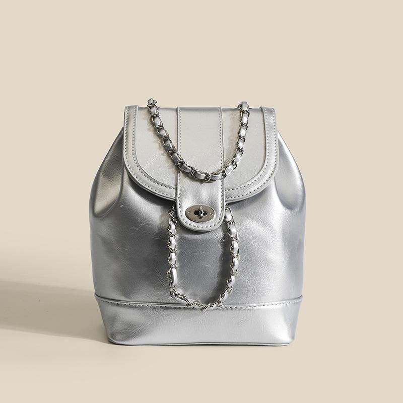 Fashion Women Leather Backpack Oil Wax Pu Leather Knapsack Mini Rucksack Chain Bucket Shoulder Bag