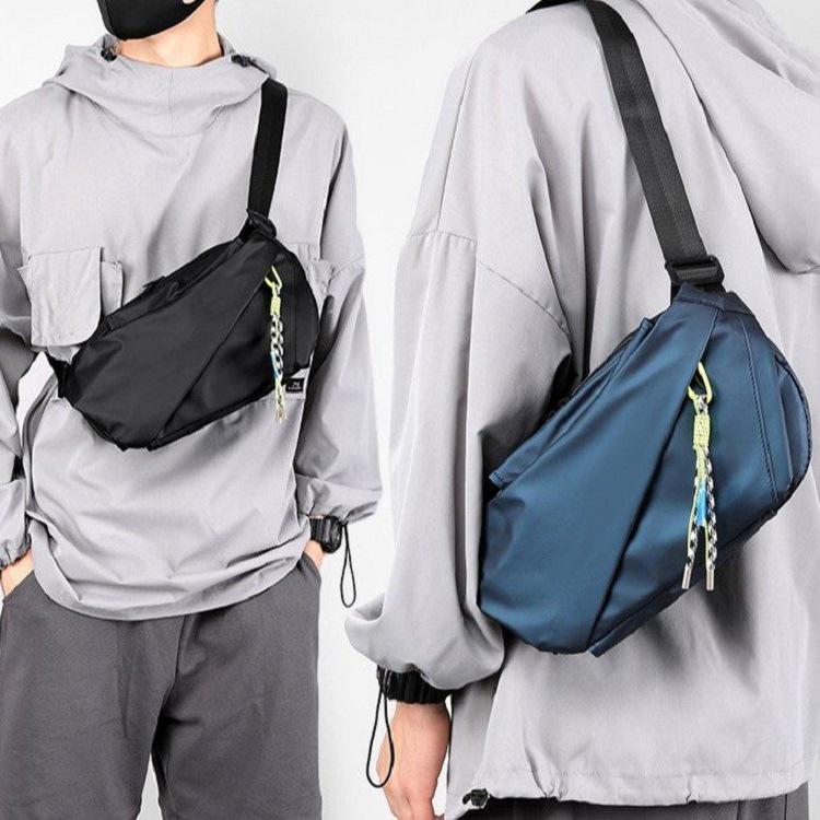 Men's 2022 Cross-border Korean Fashion Chest Bag: Trendy, Lightweight Shoulder Bag for a Cool Street Style.
