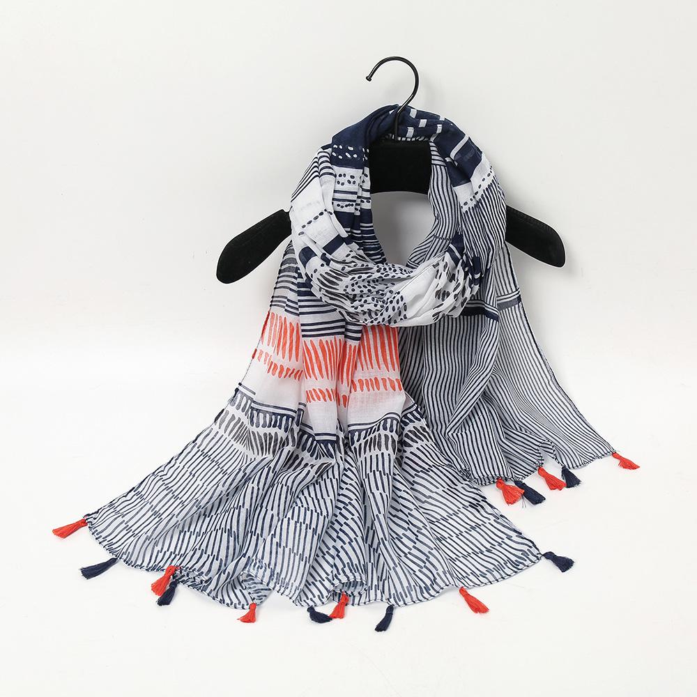 Осенне-зимняя шаль с принтом бабочек: Теплый шарф из хлопка и льна в стиле живописи тушью для путешествий или пляжа