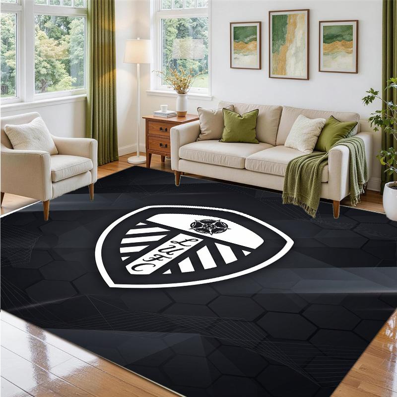 Leeds United Design Crystal Velvet Rug Soft Decorative Mat for Bedroom Entrance