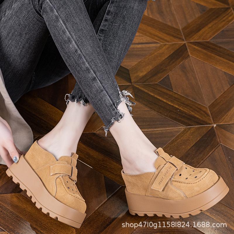 Летняя сумка головные сандалии внешние тапочки новые внутренние увеличение высоты толстая подошва маленькие ленивые туфли A