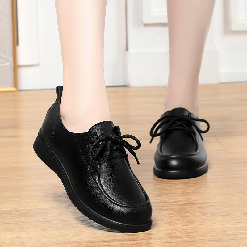 Женские черные рабочие туфли на шнуровке, весенне-осенние, из мягкой кожи, с мягкой подошвой, не устают после долгого стояния,