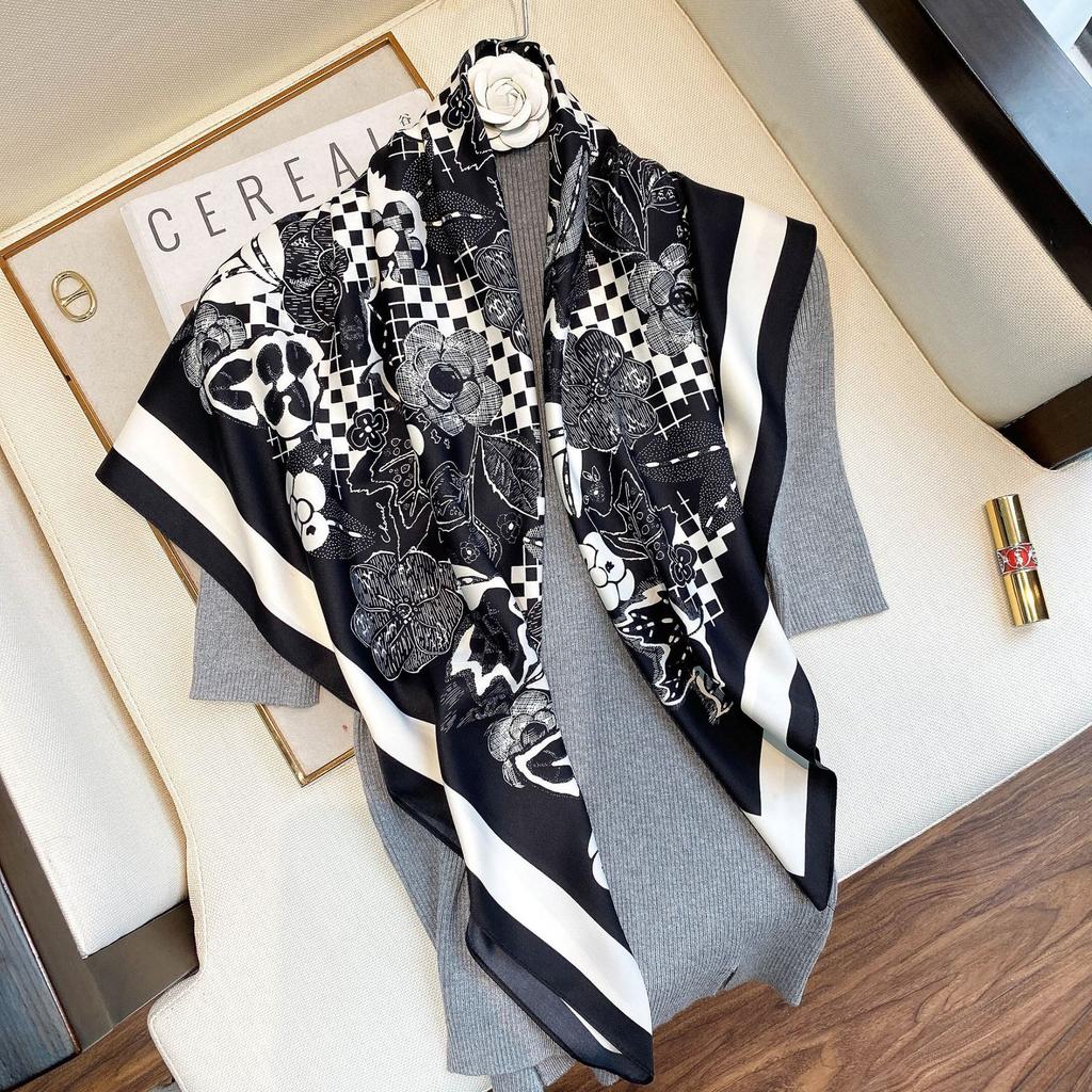 Korean Spring and Autumn Summer New Fashionable Large Scarf Scarf Sunshade Scarf Shoulder Scarf Scarf