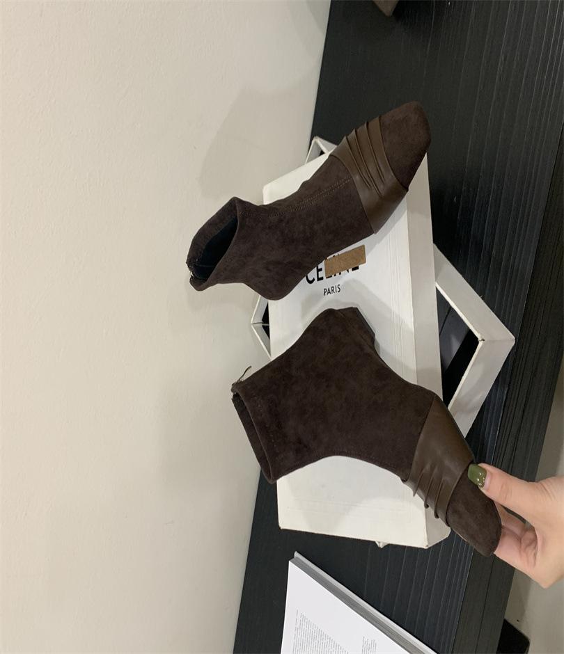 2025 осень и зима новая модель острый носок тонкий каблук высокий каблук темперамент тонкие французская мода сексуальная красота женские интернет-знаменитости короткие ботинки