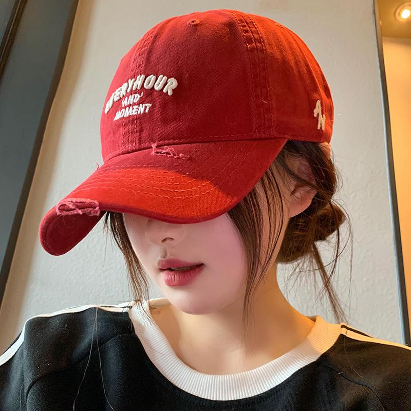 New letter embroidered red baseball cap women's spring and autumn Korean versatile face small hat big head circumference peaked cap