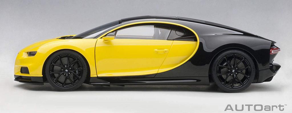 AUTOart Bugatti Chiron 2017 Finished Product 1/18 Yellow/Black
