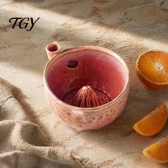 Fresh Food Drainer Ceramic Berry Washing Bowl with Drainage Hole, 360 Degree Self Fruit Serving Rinsing Rinse Bowl, Vegetable Cleaning Strainer