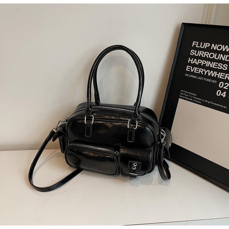 This Year's Popular Bag Women's Large-capacity 2025 Spring New Versatile Shoulder Messenger Bag Portable Commuter Pillow Bag