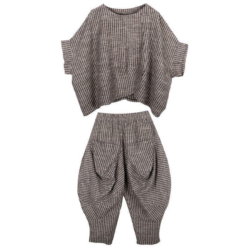 Летние женские костюмы в стиле ретро с рисунком в полоску, футболка с коротким рукавом, свободный топ, женские бриджи, повседневные брюки, комплекты из двух предметов