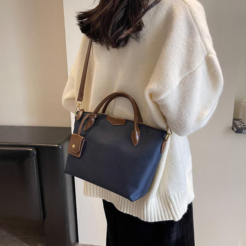 Oxford Big Totes Women Handbag Light Practical Dumpling Bag Girls Casual Shoulder Messenger Bag Business Commute Top-handle Bag KTY