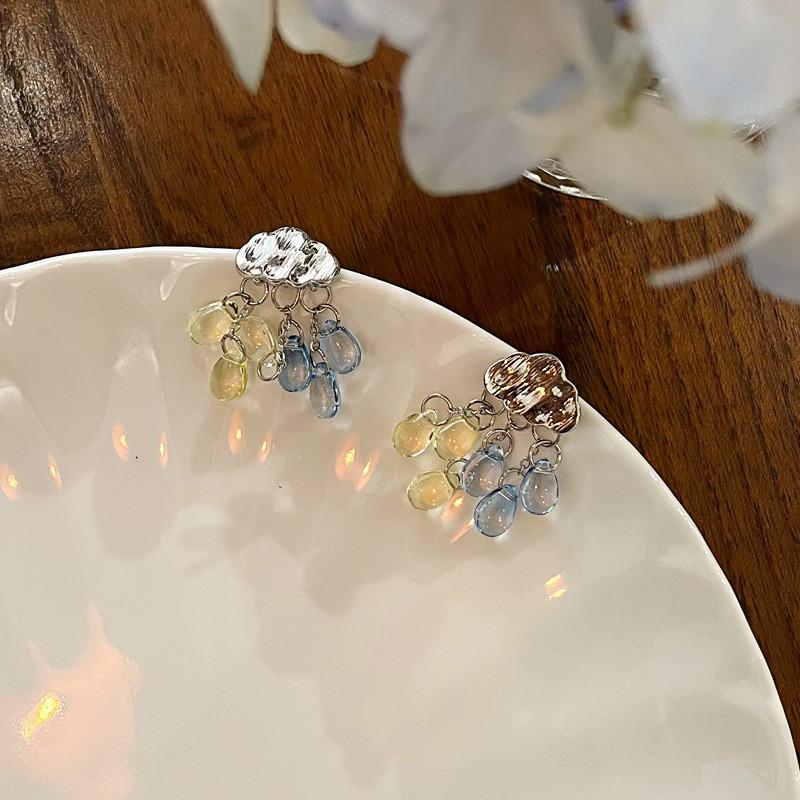 Европейские и американские серьги с блестящими кисточками для тяжелой промышленности. Легкие роскошные серьги. Модные и универсальные серьги.