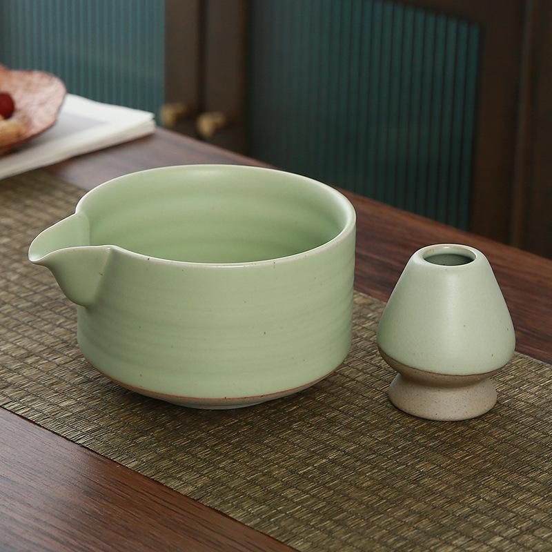 2PCS New Ceramic Matcha Bowl Set With Pouring Spout Reusable Tea Whisk Holder Food Grade Handmade Japanese Green Tea Bowl
