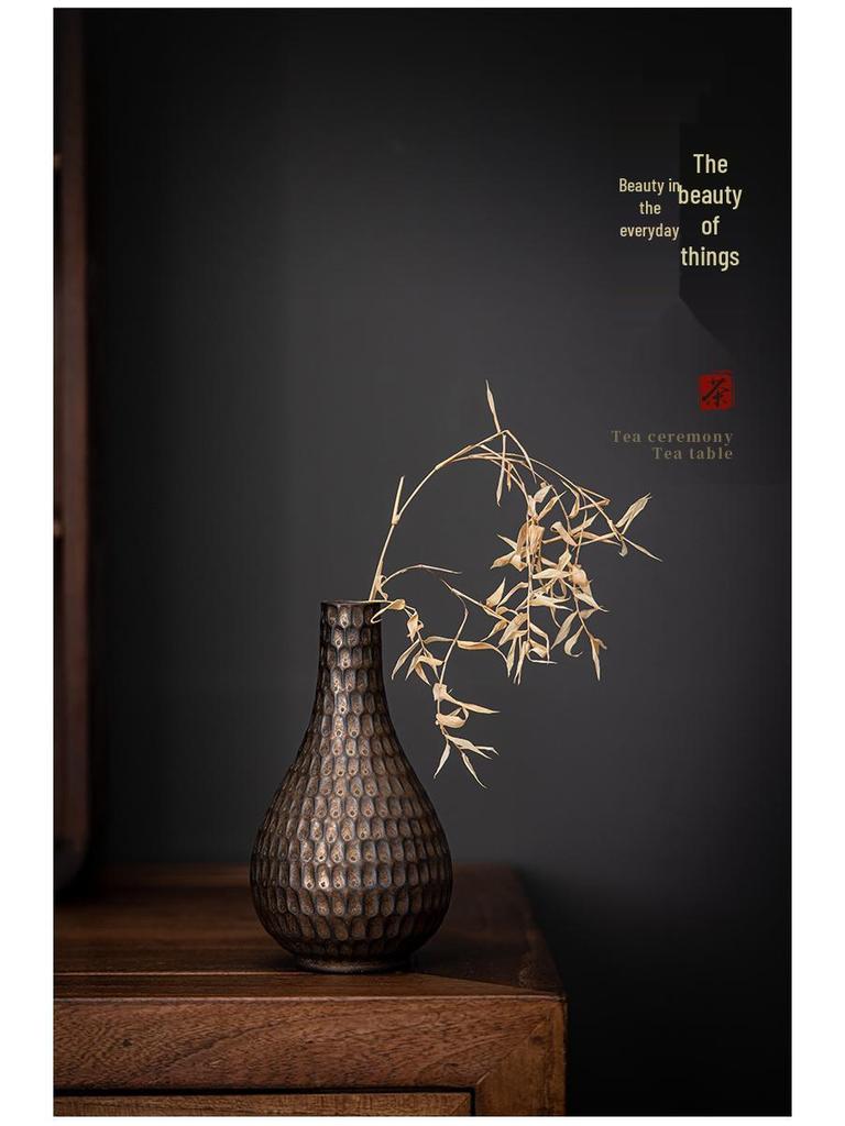 Gilt Zen Retro Pottery Vase for Dried Flower Arrangements - Small Ceramic Ornament