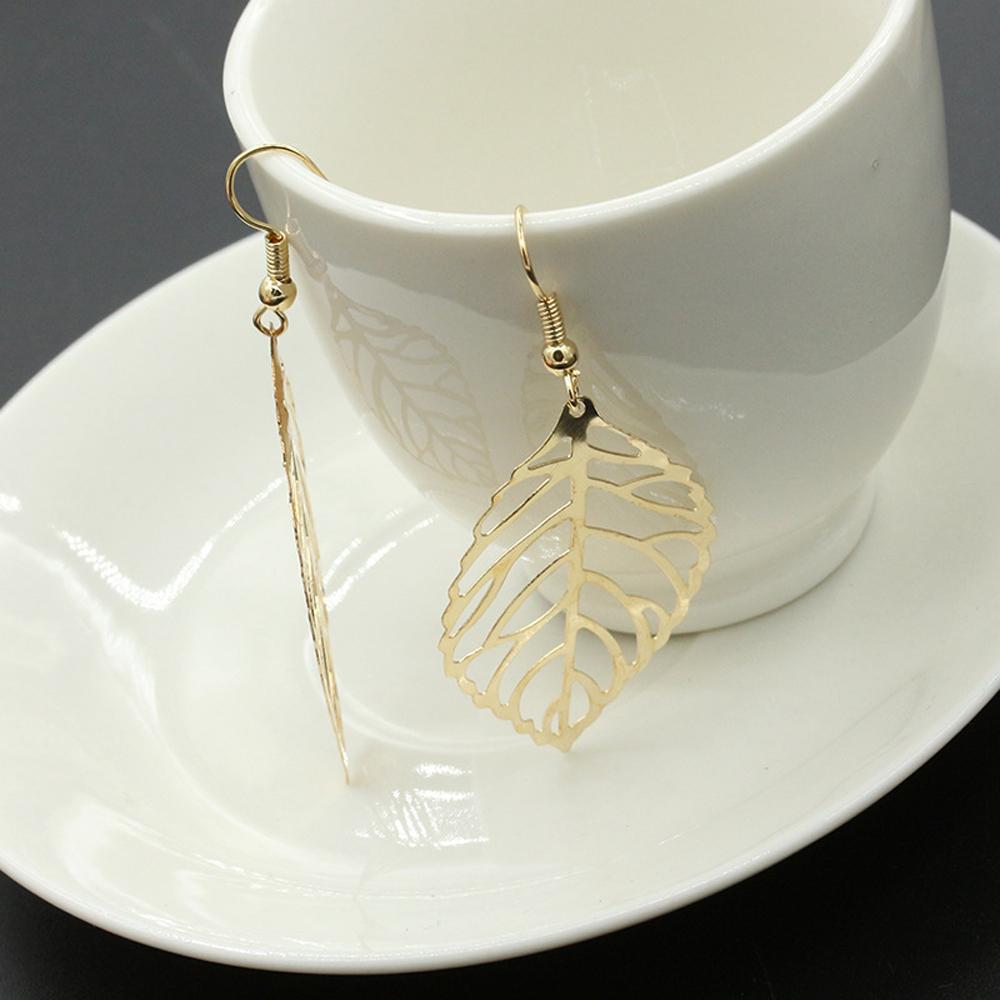SUMENG 2024 New Fashion Jewelry Hollow Metal Leaf Dangling Long Statement Drop Earrings For Women Gifts