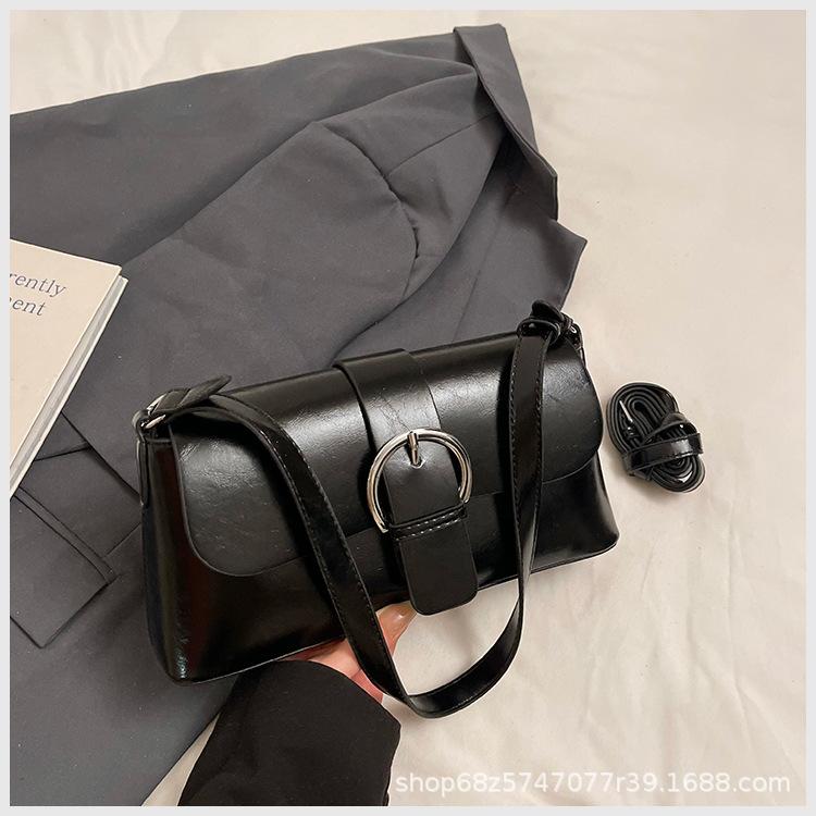 French Niche Underarm Small Bag Women's 2025 New Fashion Versatile Shoulder Bag High-end Commuter Messenger Bag Tide