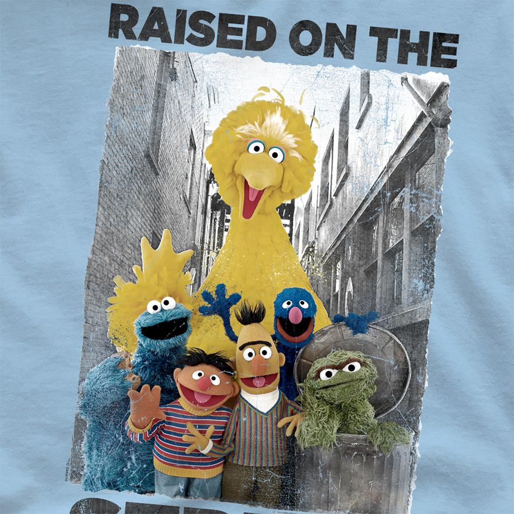 Sesame Street Унисекс Взрослая Потертая Футболка «Вырос На Улицах»