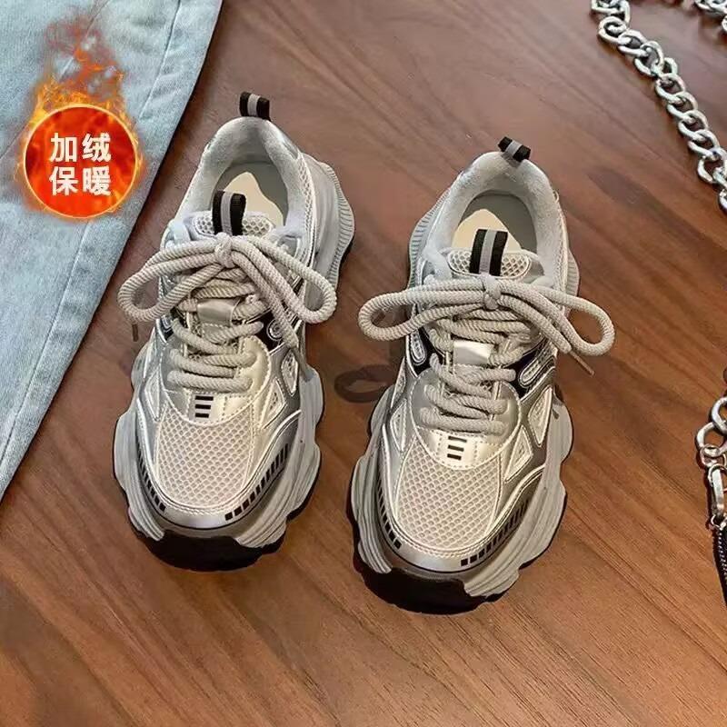 Black Platform Women's Autumn and Winter, New Small Height-increasing Casual Sports Shoes Soft-soled Velvet Women's Shoes