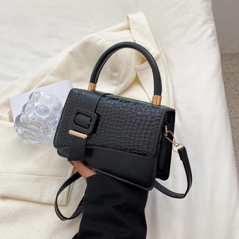 Премиальная фактурная сумка женская летняя 2024 новая модная нишевая дизайнерская сумка через плечо женская сумка-мессенджер