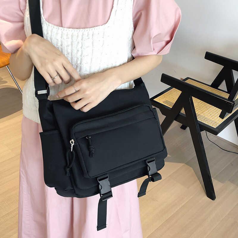 High Capacity Retro Canvas Bag Unisex Style Perfect For Daily Use With Zipper Closure
