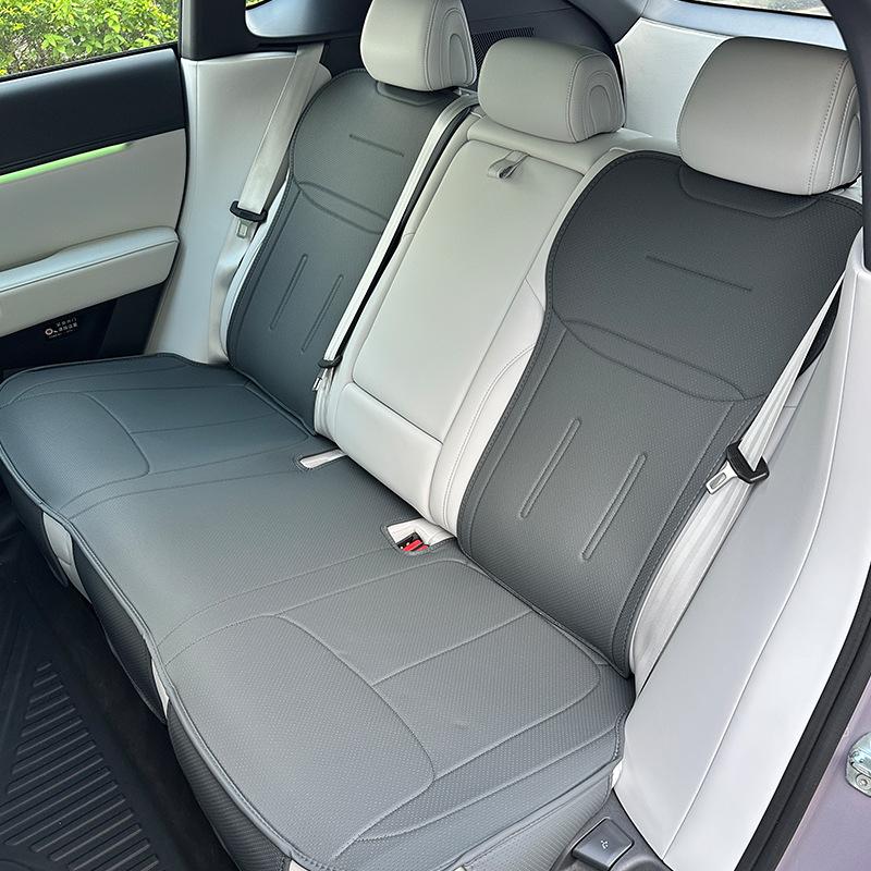 Xiaopeng G6 All-Season Seat Covers: Universal Fit for 25 Models, Interior Enhancements, Full Set.