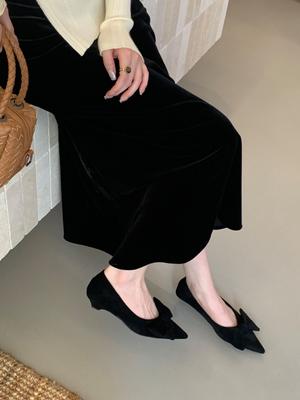 Туфли-лодочки из замши с острым носком и ретро-бантом, женские, 2025, осень, новая мода, универсальные туфли-стилеты для通勤