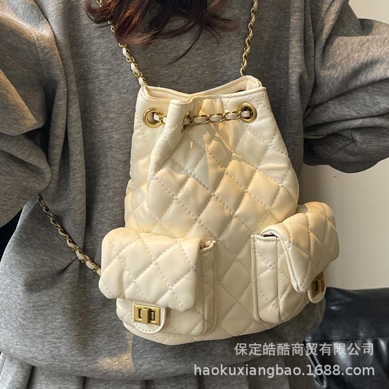 Корейская нишевая мода сумка Xiaoxiangfeng женский новый рюкзак с бриллиантовой цепочкой 2025 простая повседневная сумка-мессенджер