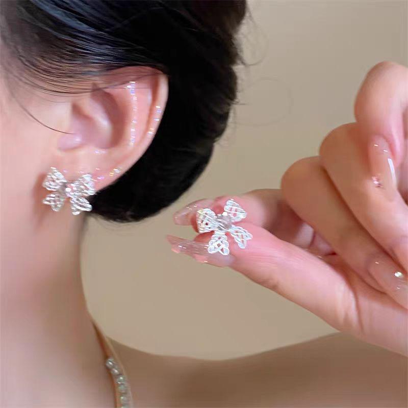 Элегантные серьги-бантики в форме сердца в балетном стиле: Шикарный, Легкий и Универсальный Дизайн