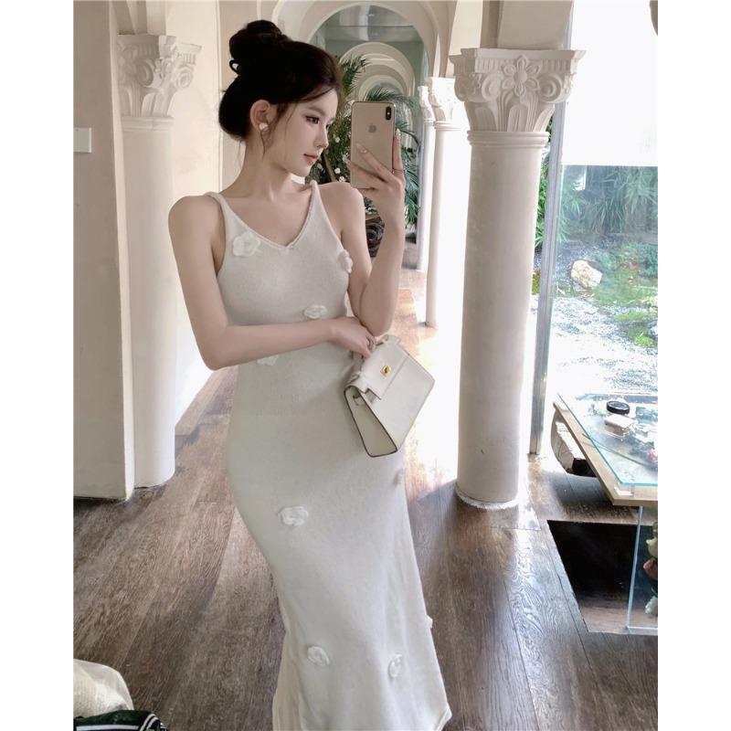Sexy Fan White Knitted Long Dress Skinny Slim Fairy Suspender Skirt Summer Three-dimensional Flower Dress