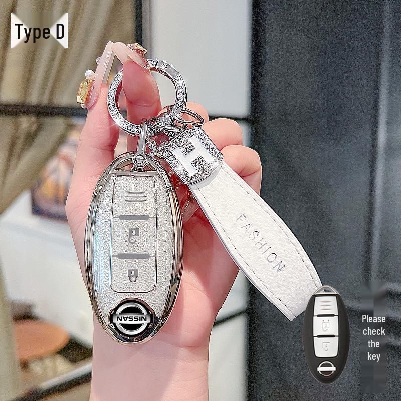 Nissan Sylphy, Teana, Qashqai, Kicks, X-Trail, Tiida, Bluebird Чехол и Пряжка для Ключа