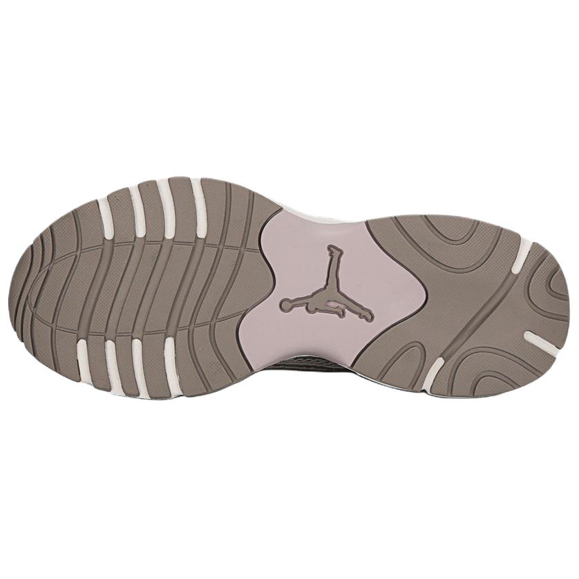 Jordan Trunner Flow Удобные Универсальные Модные Дышащие Спортивные Тренировочные Баскетбольные Кроссовки Женская кроссовка Коричневый IQ0701-006