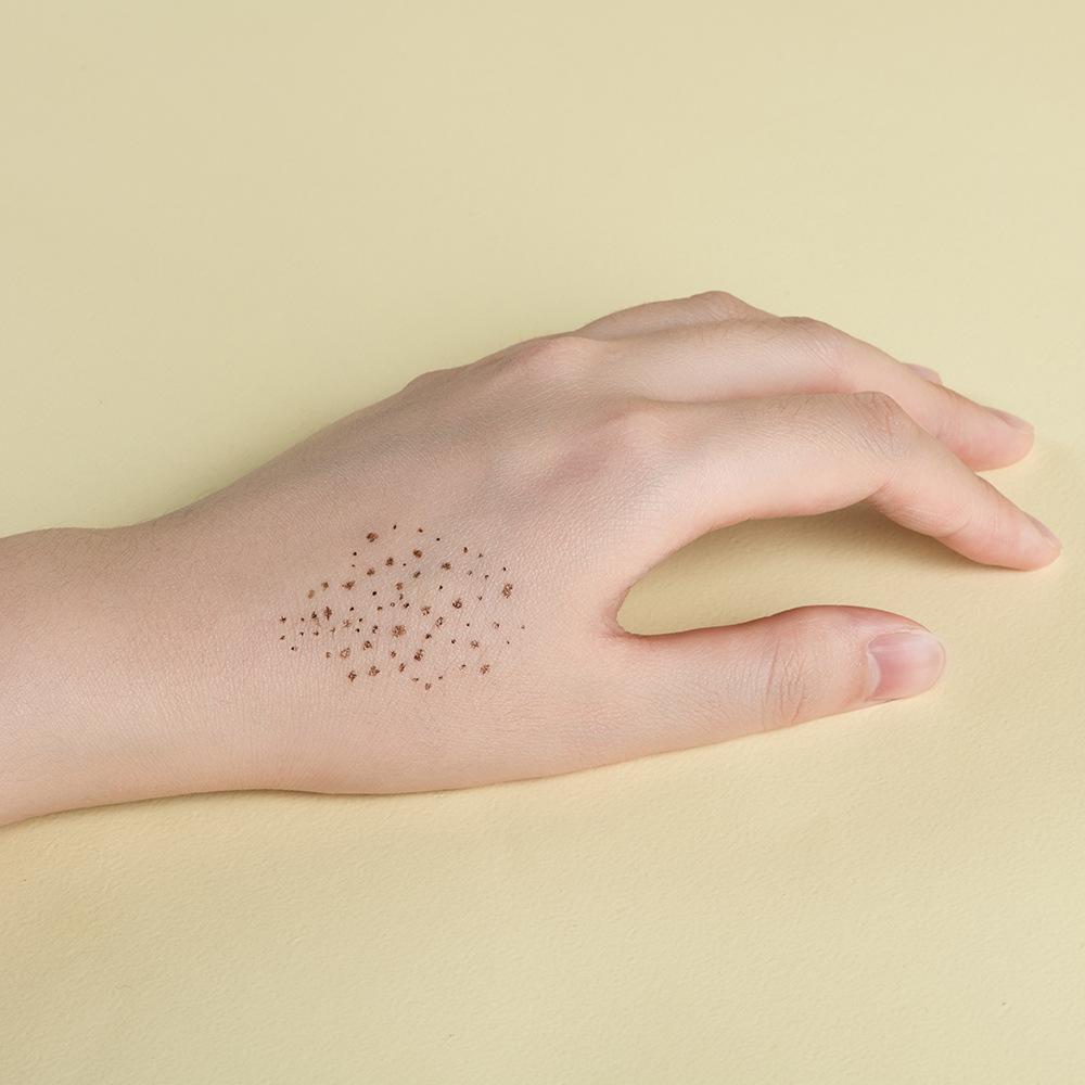 IBCCCNDC Ручка с естественной имитацией веснушек, цветопередача, водонепроницаемость, легко окрашивается, не снимает макияж, ручка для макияжа с веснушками для лица