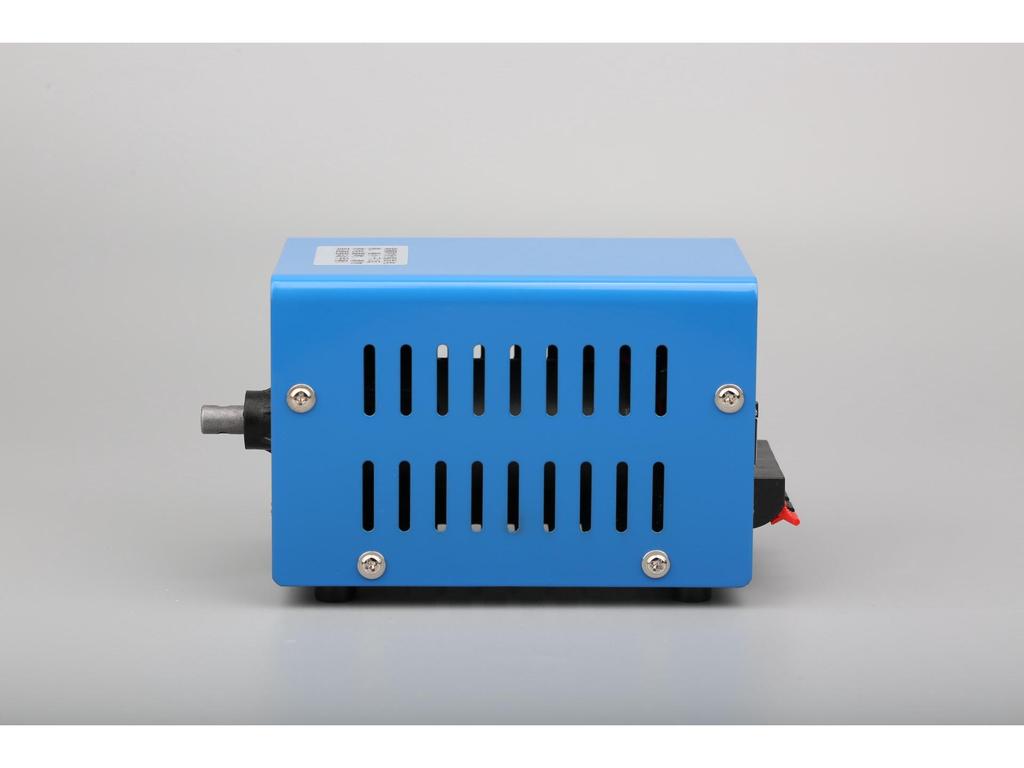 Portable Hand-Crank Generator for Emergency USB Charging