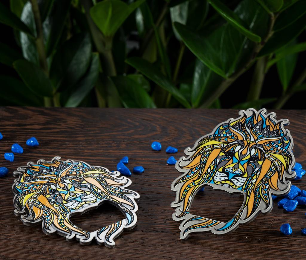 KADAX Otwieracz Stalowy Do Butelek Napojów Kapsli Lew