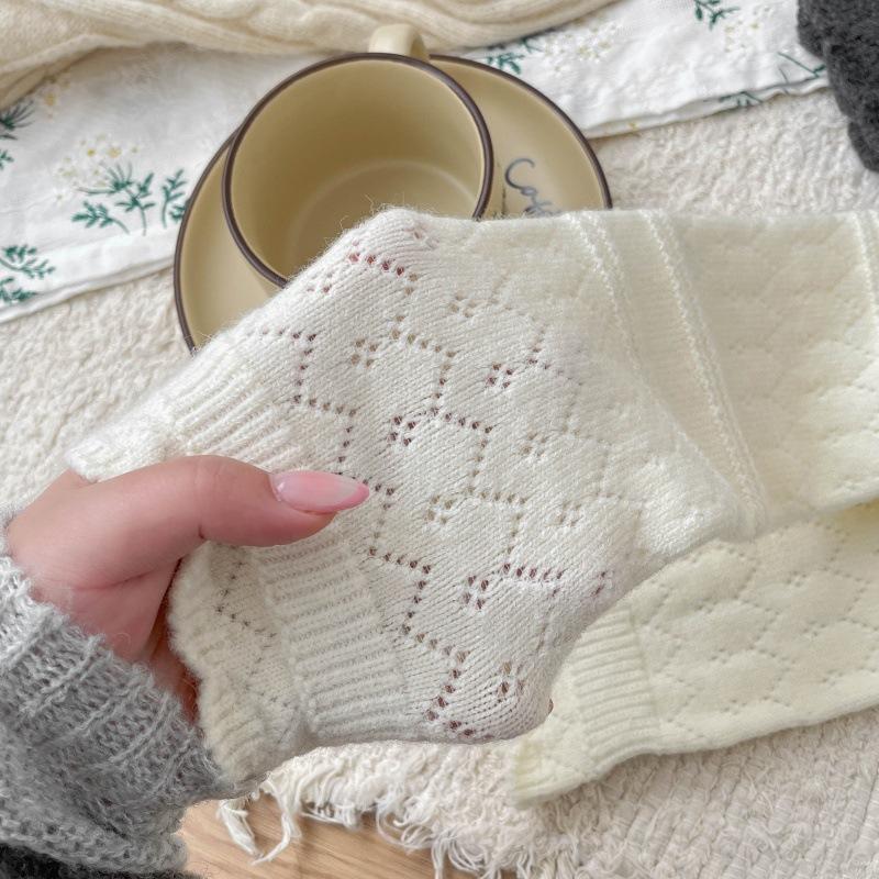 Женские осенне-зимние теплые ретро полые шерстяные носки до икры