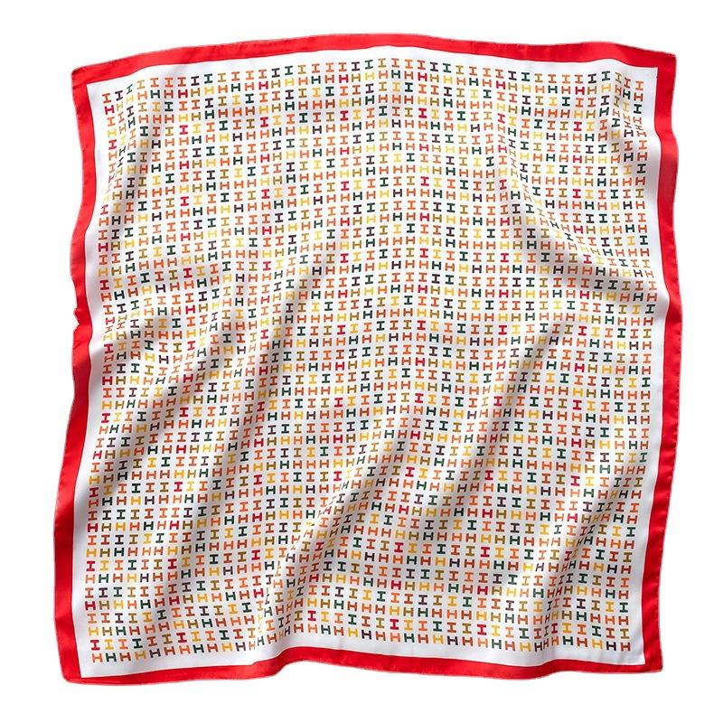 2204 New Fashion Small Square Scarf For Spring And Autumn Warmth, Sunscreen, Shawl, Dual Purpose Scarf, Professional Scarf, Headscarf