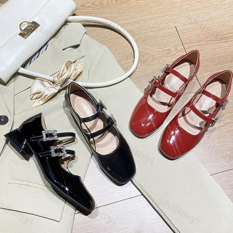 Модные туфли Мэри Джейн для женщин Модные женские туфли на среднем каблуке Весенние новинки Массивный каблук Пряжка со стразами Балетки Zapatos De Mujer