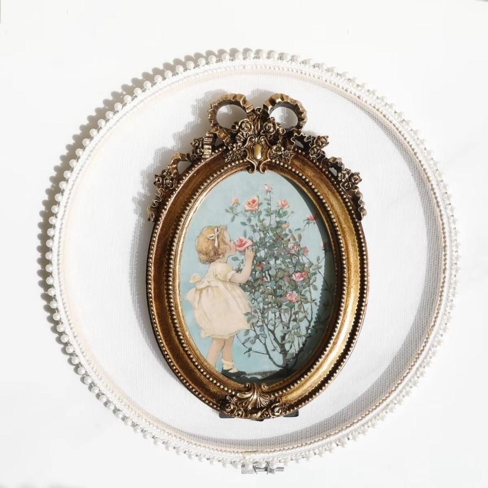 Vintage Photo Frame Golden Desktop Ornament Gift Tabletop Decor  For Bedroom Study Living Room