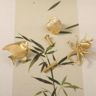 Luxury Cabinet Door Knobs Gold Color Wardrobe Drawer Pulls Trendy Shell Fish Brass Handle Dresser