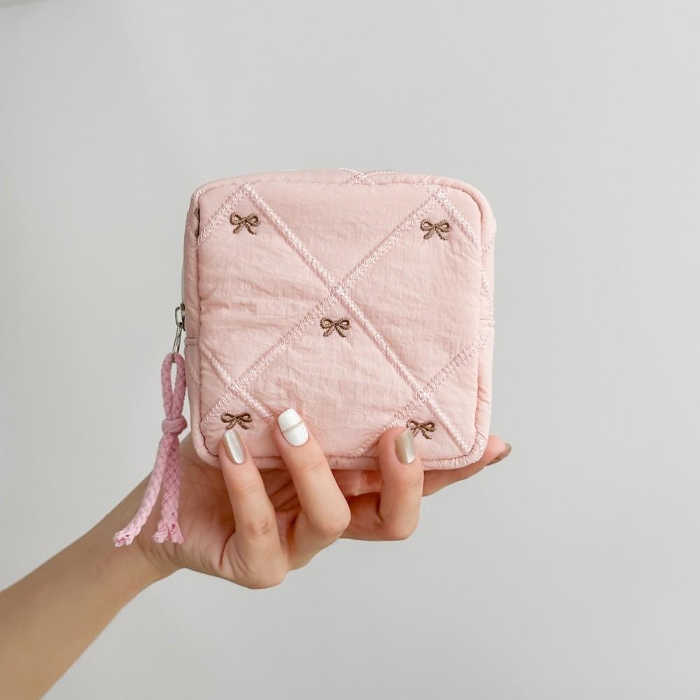 Quilted Toiletry Bag Multi-functional Sanitary Napkin Storage Bag Coquette Bow Cosmetic Bag  Trave