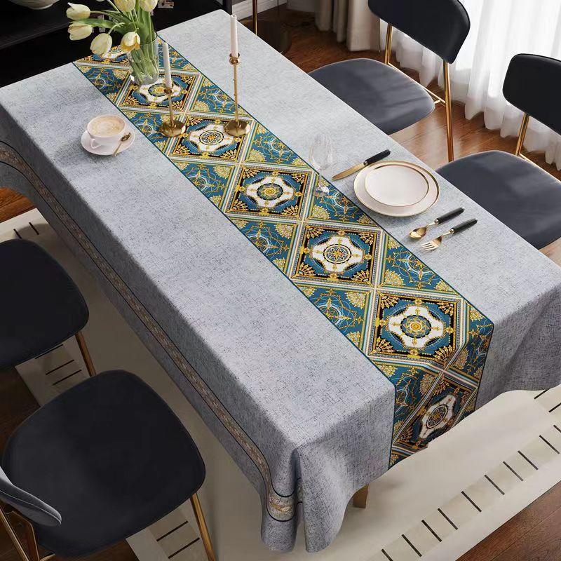 Скатерть ПВХ Люкс с узорчатым центром - Водонепроницаемая, Маслостойкая и Защищающая от ожогов