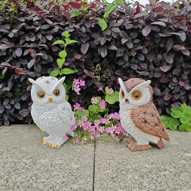 Artificial decorative ornaments for outdoor corridors, patios, yards, and gardens, creative and cute mother-and-child owl decorations