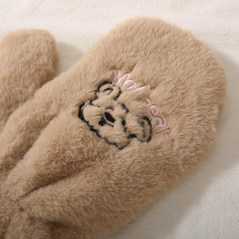 Зимние теплые плюшевые перчатки студенческие для письма мультяшные панда велосипедные теплые от холода перчатки бархатные мужские и женские