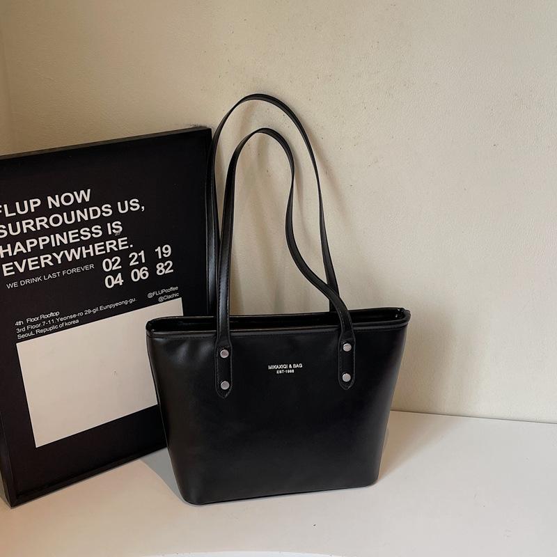 Large Capacity Versatile Tote Bag Women's New Casual Fashion Shoulder Bag High-end Commuter Bag