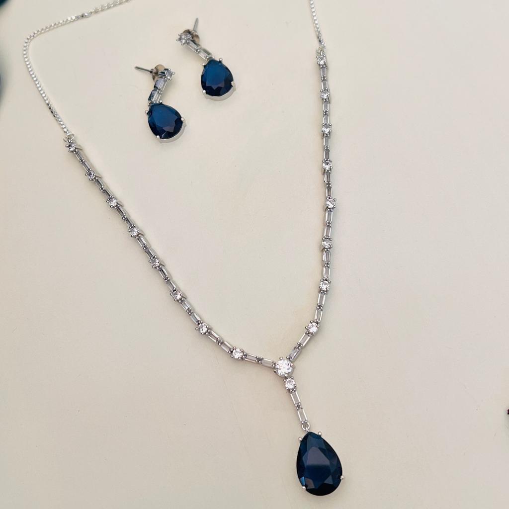 Silver Plated Diamond Round Necklace Set Diamond Necklace Set for Women