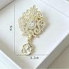 Chic Vintage Crystal Brooch Gold Silver Color Delicate Lapel Pin for Women Date Outfit Wedding Banquet Dress Matching