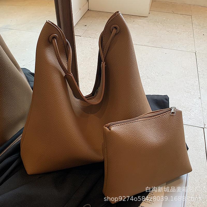 Trendy Fashion Tote Mother and Child Bag 2025 New Autumn and Winter Retro Niche Shoulder Bag High-end Underarm Bag