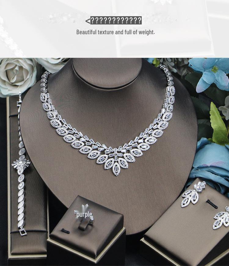 «Комплект свадебных украшений»: Цирконовое ожерелье, серьги и кольцо для банкетного платья